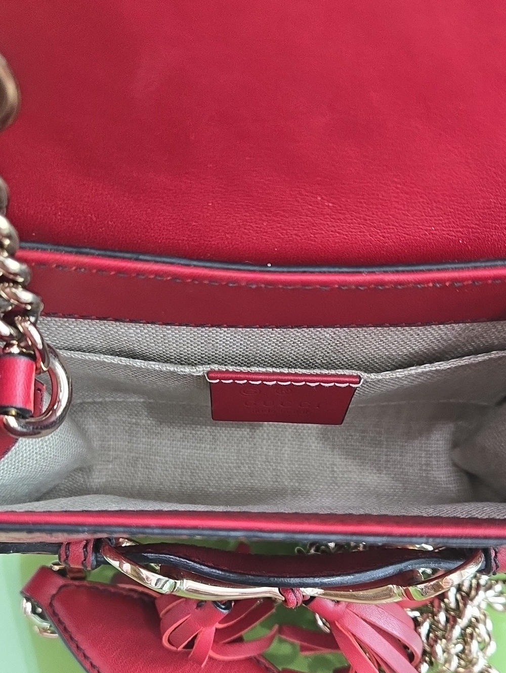 Gucci Guccisima Burgundy Red Mini Shoulder Bag with Tassel and Wallet - Picture 14 of 17